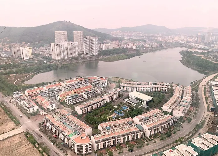 Hb Serviced - Alacarte Apartment Hạ Long