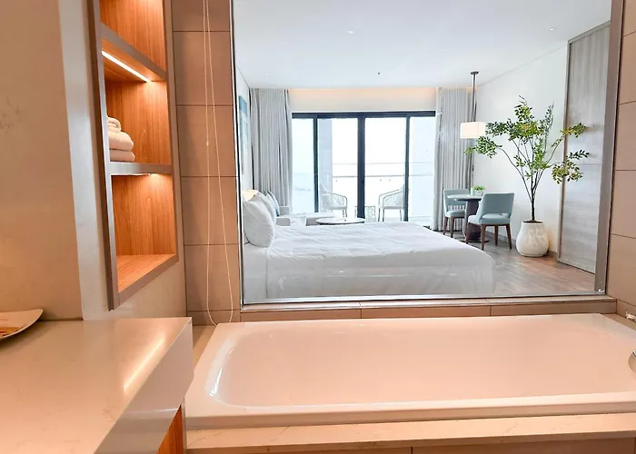 Căn hộ Hb Serviced - Alacarte Hạ Long